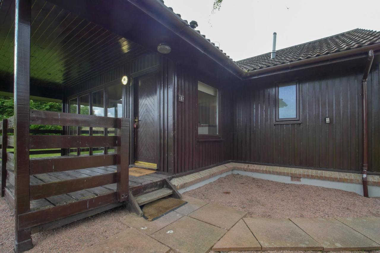 Glenview Chalet Park Inverness Exterior photo
